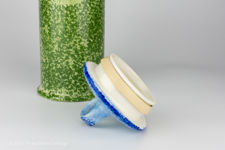 Side view of lid of Price & Kensington Blue Sheep Design Spaghetti Jar