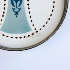 Close up view of stains on WMF Wächtersbach Teapot Stand