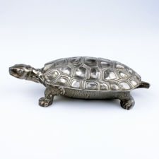 Main view of Silver Plated Turtle Trinket Box