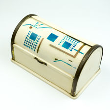 Right overhead view of an Art Deco 1930s German Metal Spritzdekor Biscuit Tin