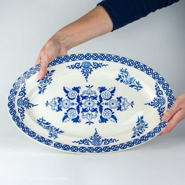 Size demonstration of Société Céramique Rouen Blue & White Serving Dish 